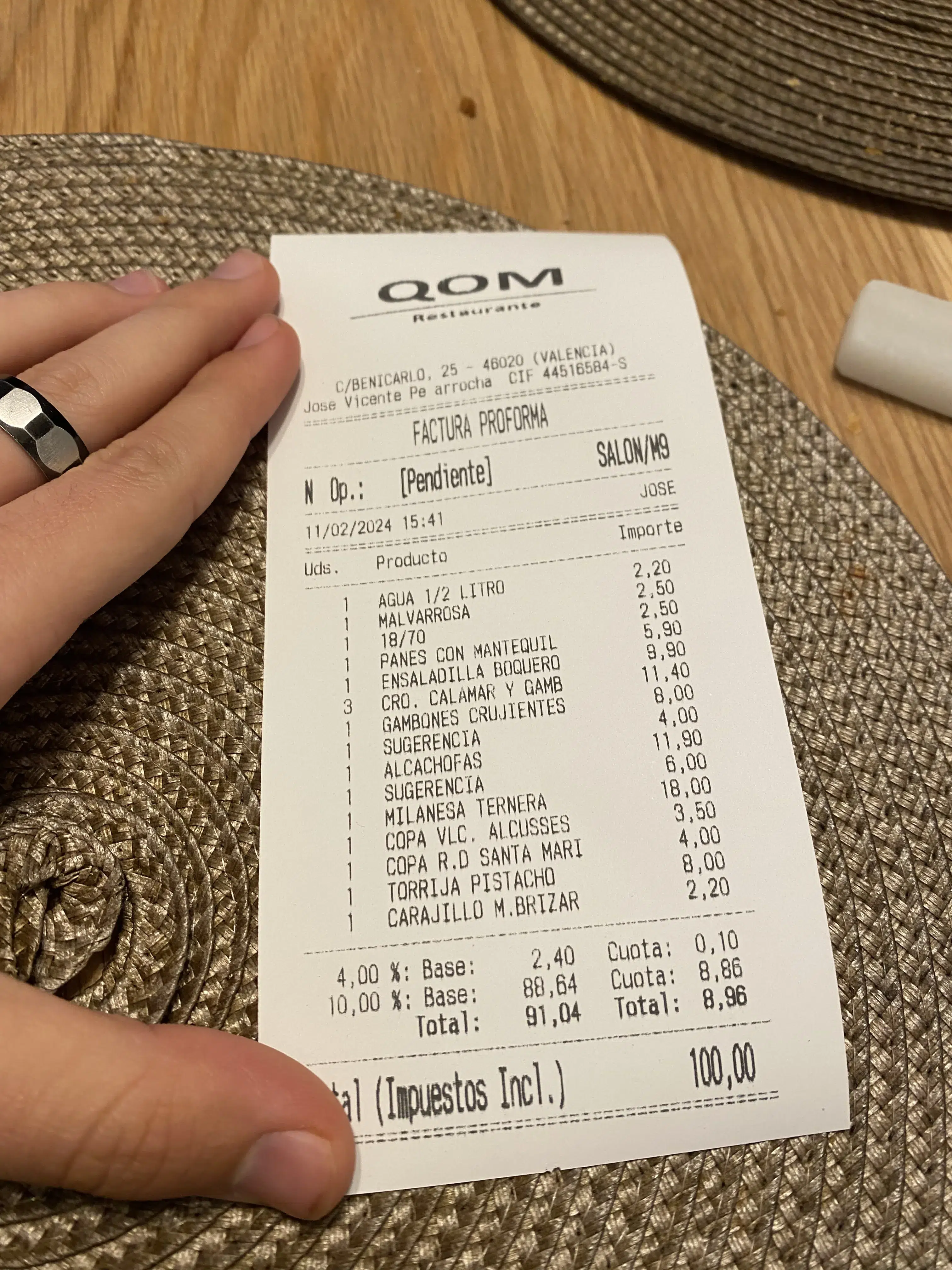 Precio Precio en el post de la Crítica QOM Restaurante