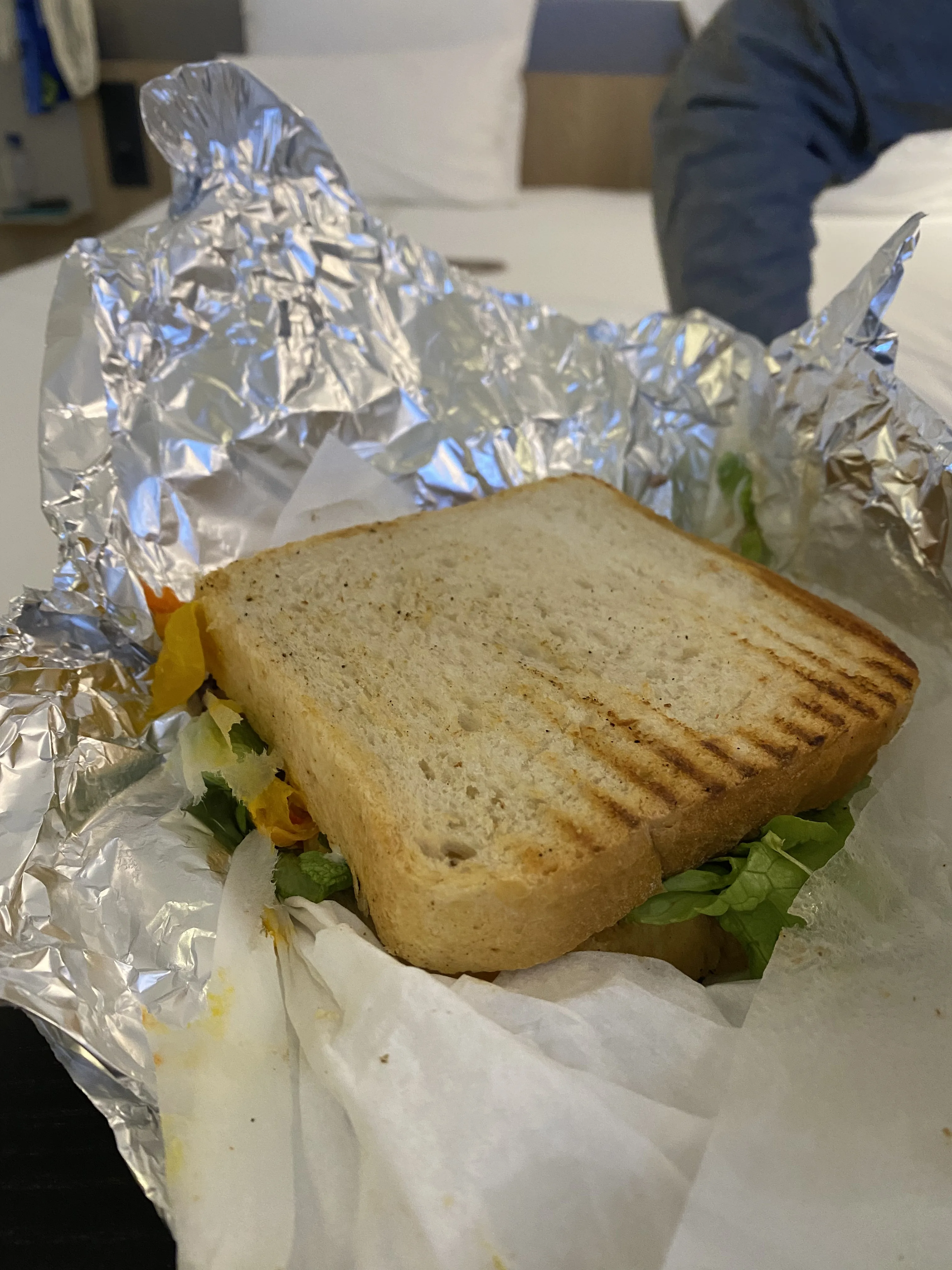 Tonno Primavera en el post de la Crítica Paninoteca da Walter Clinica Del Panino