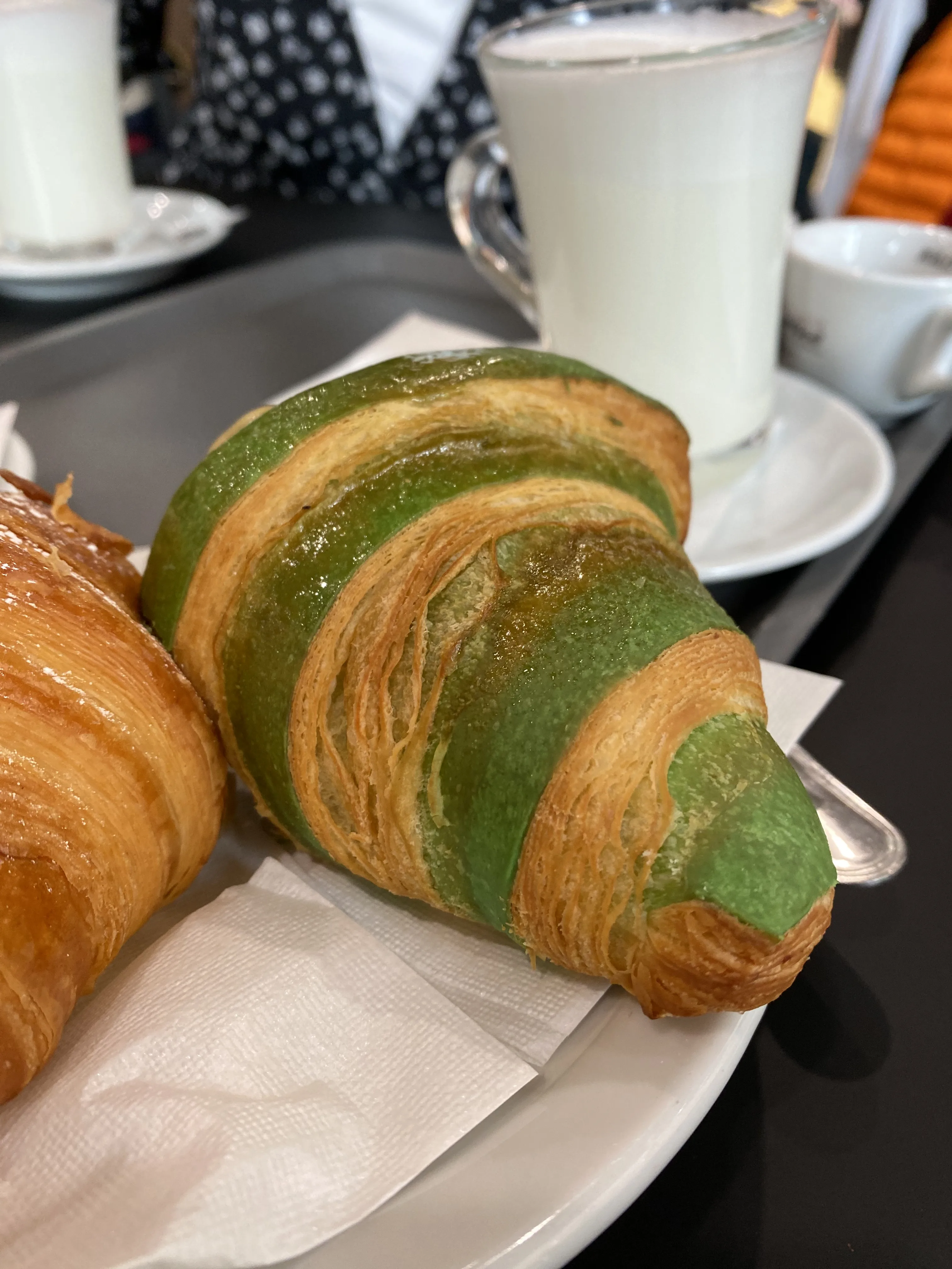 Croissant de Pistacho en el post de la Crítica Pasticceria Dolce Amaro