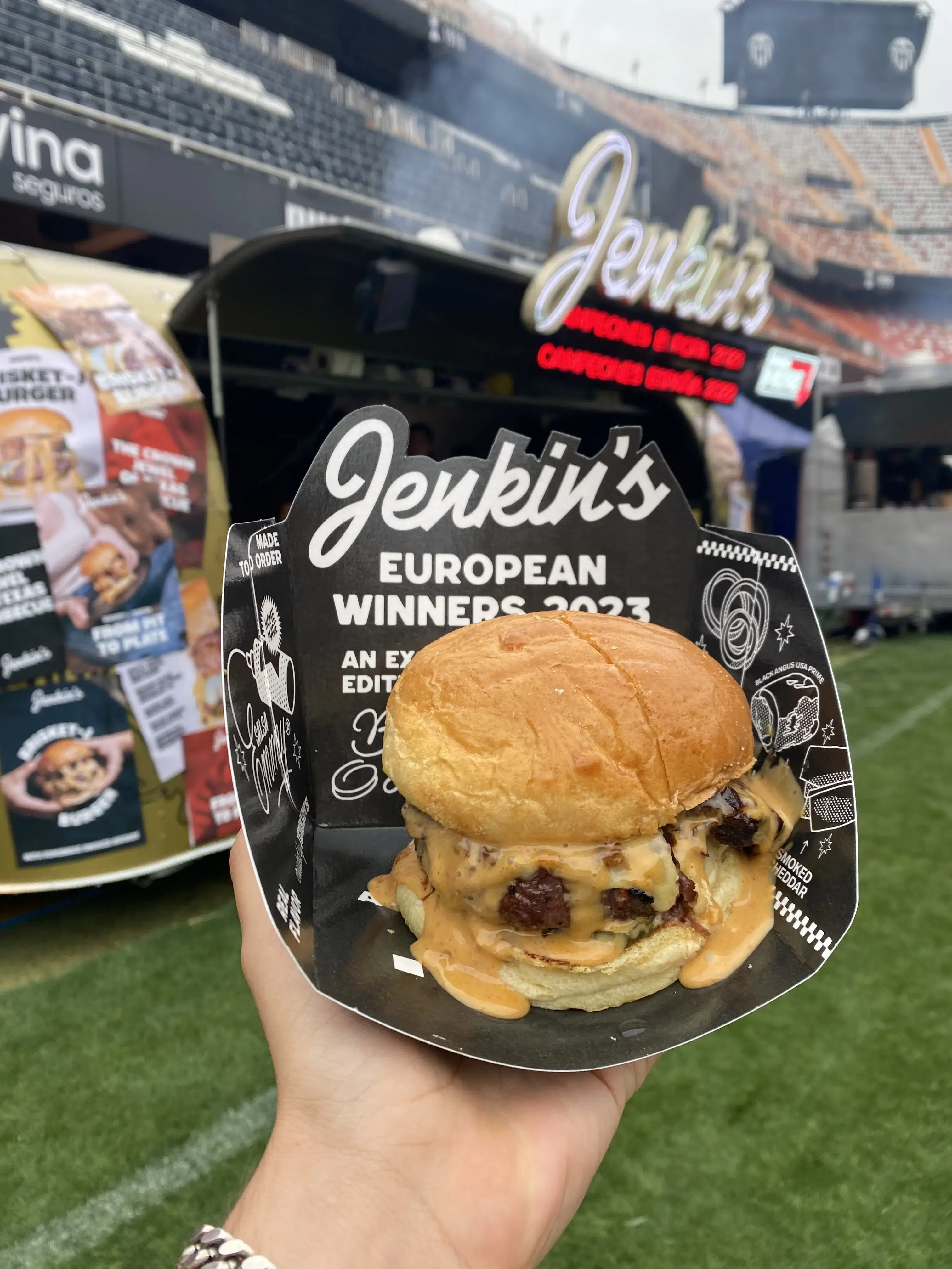 Precio de entrada en el post de la Guía The Champions Burger Valencia 2024