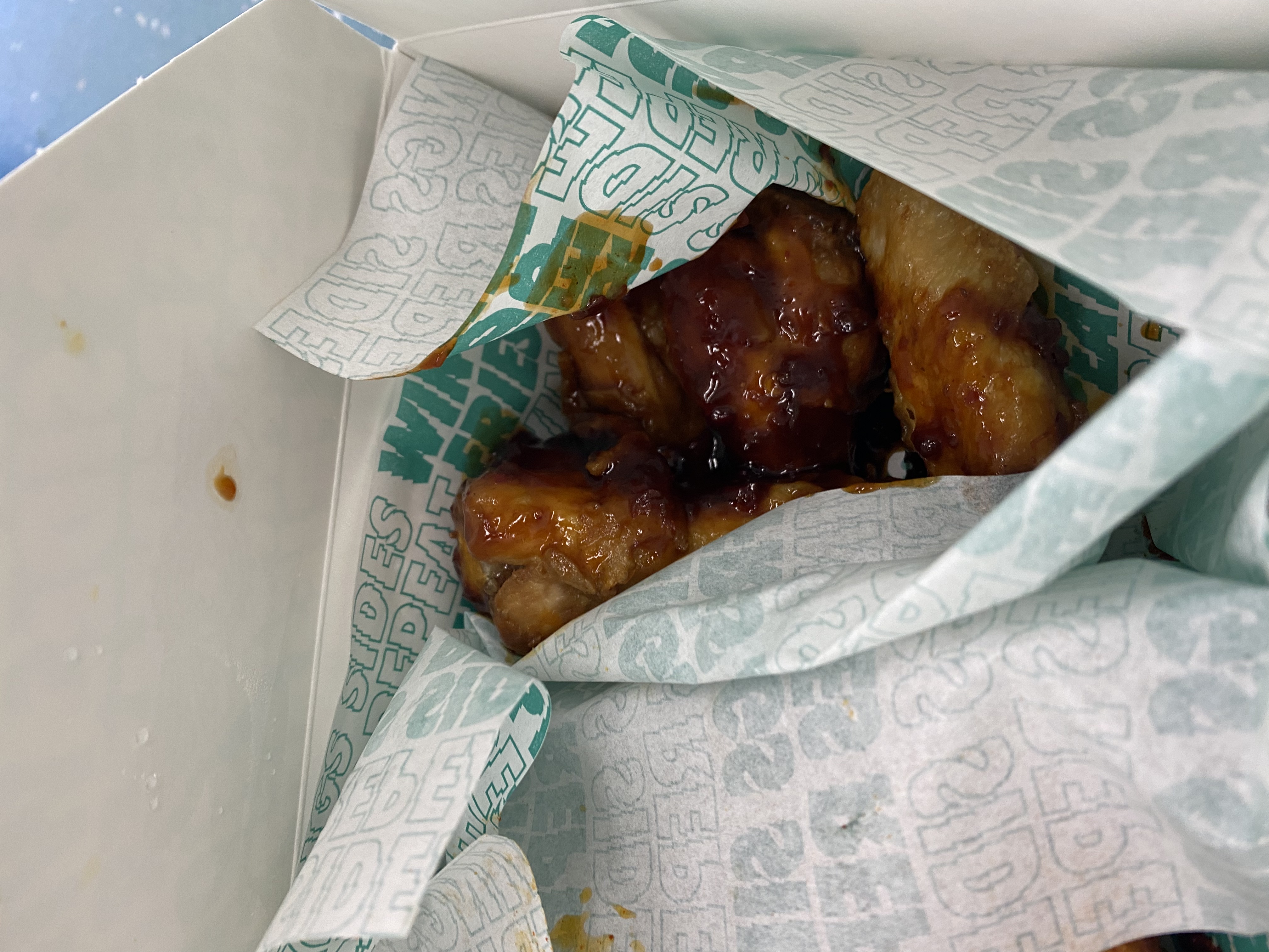 Wings Spicy Korean Q Wings Spicy Korean Q en el post de la Crítica Wingstop