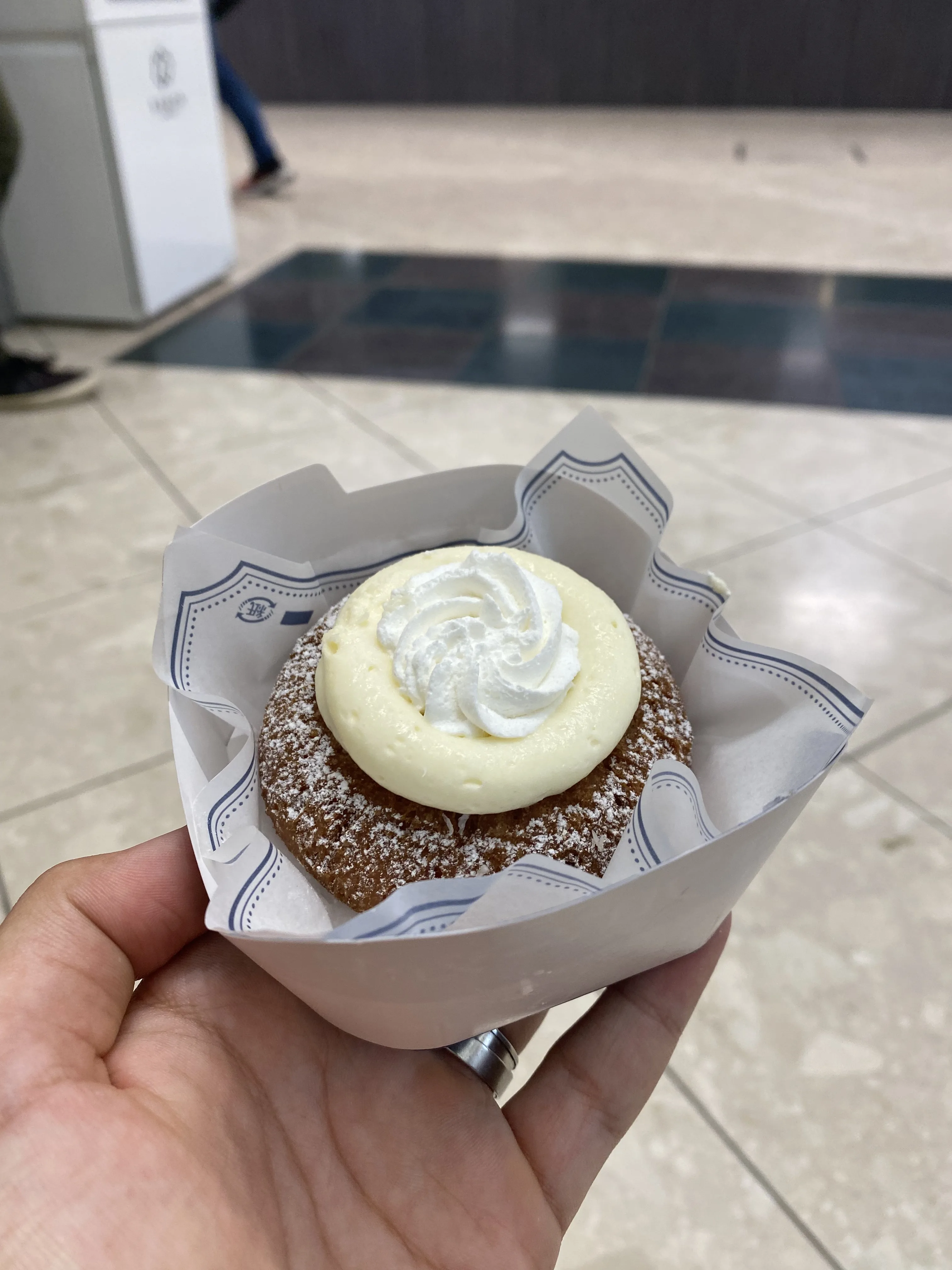 Donut Fromage de Double Cream Donut Fromage de Double Cream en el post de la Crítica Mister Donut