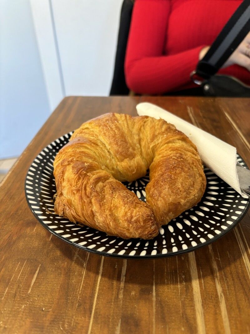 Croissant Croissant en el post de la Crítica Illetes Coffee & Food