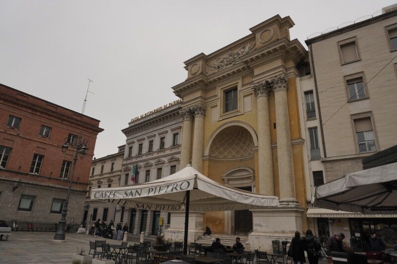 Chiesa Parrocchiale di San Pietro Apostolo Chiesa Parrocchiale di San Pietro Apostolo en el post de los 40 lugares qué ver en Parma