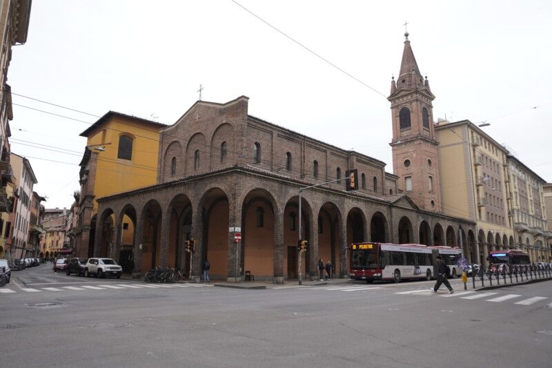 Parrocchia di Santa Maria e San Domenico della Mascarella Parrocchia di Santa Maria e San Domenico della Mascarella en el post de la Ruta Bolonia en 2 días