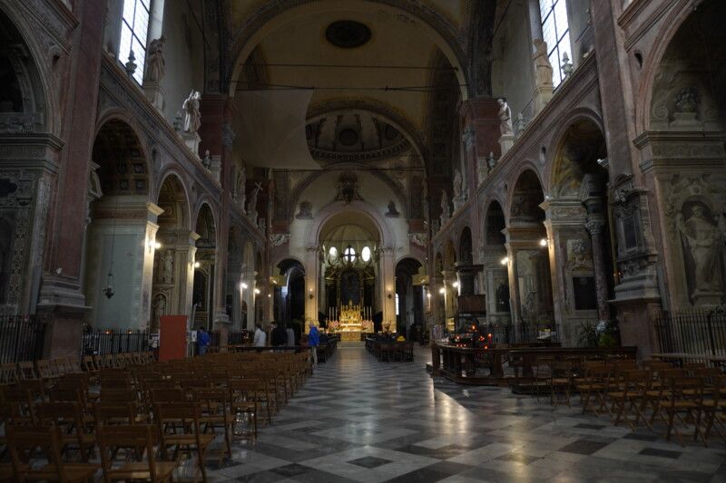 Basilica of San Giacomo Maggiore Basilica of San Giacomo Maggiore en el post de la Ruta Bolonia en 2 días