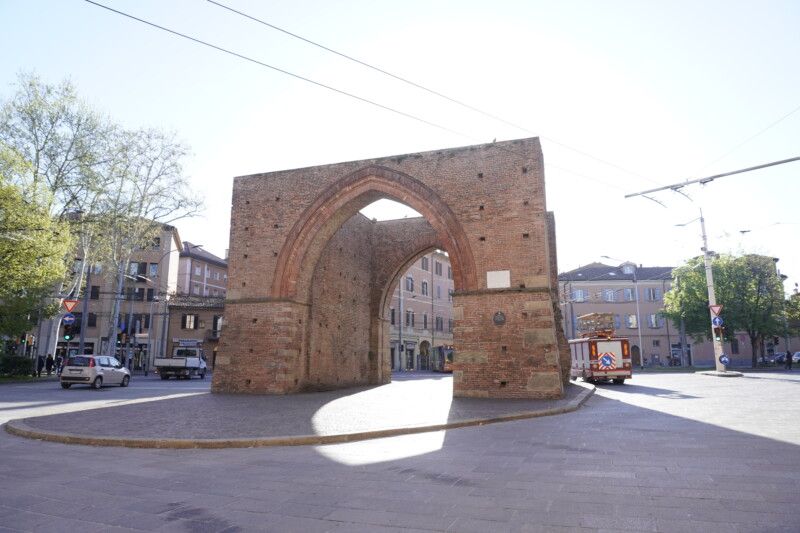 Porta Maggiore di Bologna Porta Maggiore di Bologna en el post de los 60 lugares qué ver en Bolonia