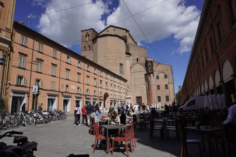 Piazza Galvani Piazza Galvani en el post de las Fotografías del Viaje a Bolonia y Parma en 6 días