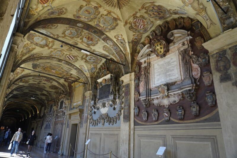 Guía Archiginnasio de Bolonia