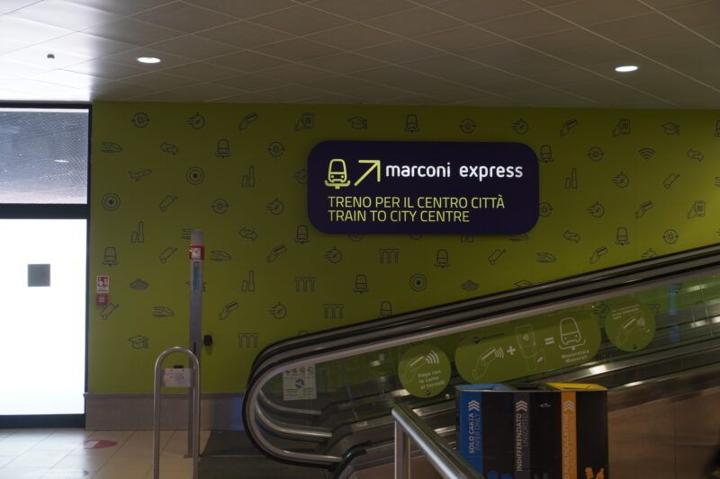 En Tren En Tren en el post de Como llegar del Aeropuerto de Bolonia a Bolonia 2025