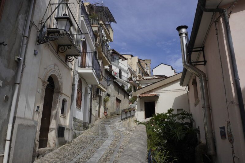 Guía Chiesa di Maria Santissima di Porto Salvo Guía Chiesa di Maria Santissima di Porto Salvo