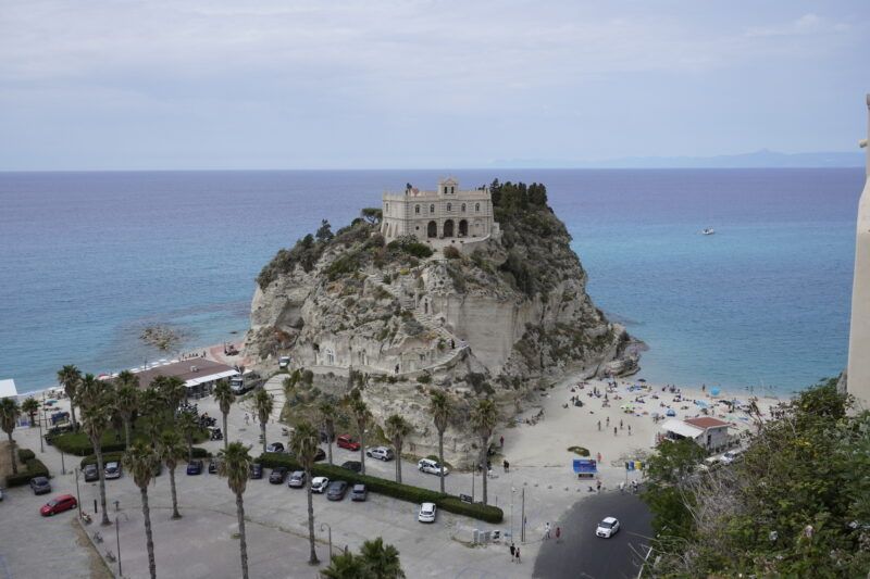 Guía Belvedere Piazza del Cannone Guía Belvedere Piazza del Cannone