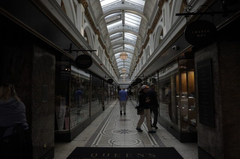 Queen's Arcade Queen's Arcade