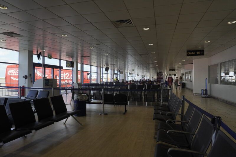 Cómo llegar del East Midlands Airport a Birmingham 2025 Cómo llegar del East Midlands Airport a Birmingham 2025
