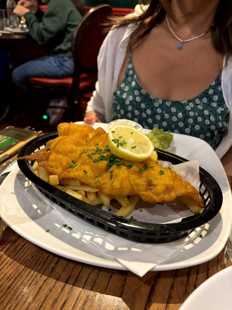 Lightly Battered Fish & Chips Lightly Battered Fish & Chips en el post de la Crítica The Hairy Lemon