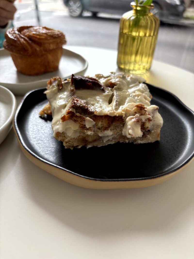 Bread Pudding Bread Pudding en el post de la Crítica 369 Specialty Coffee + Bakery