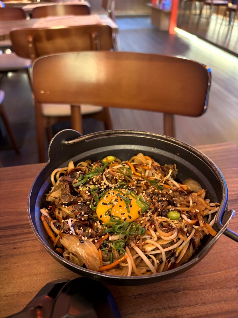 Yakisoba de Ternera de Wagyu y Cebolleta Yakisoba de Ternera de Wagyu y Cebolleta en el post de la Crítica Micazo Ramen