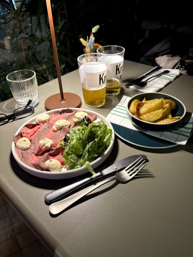 Roast Beef Tonnato con Párate al Forno Roast Beef Tonnato con Párate al Forno en el post de la Crítica Denis Milano