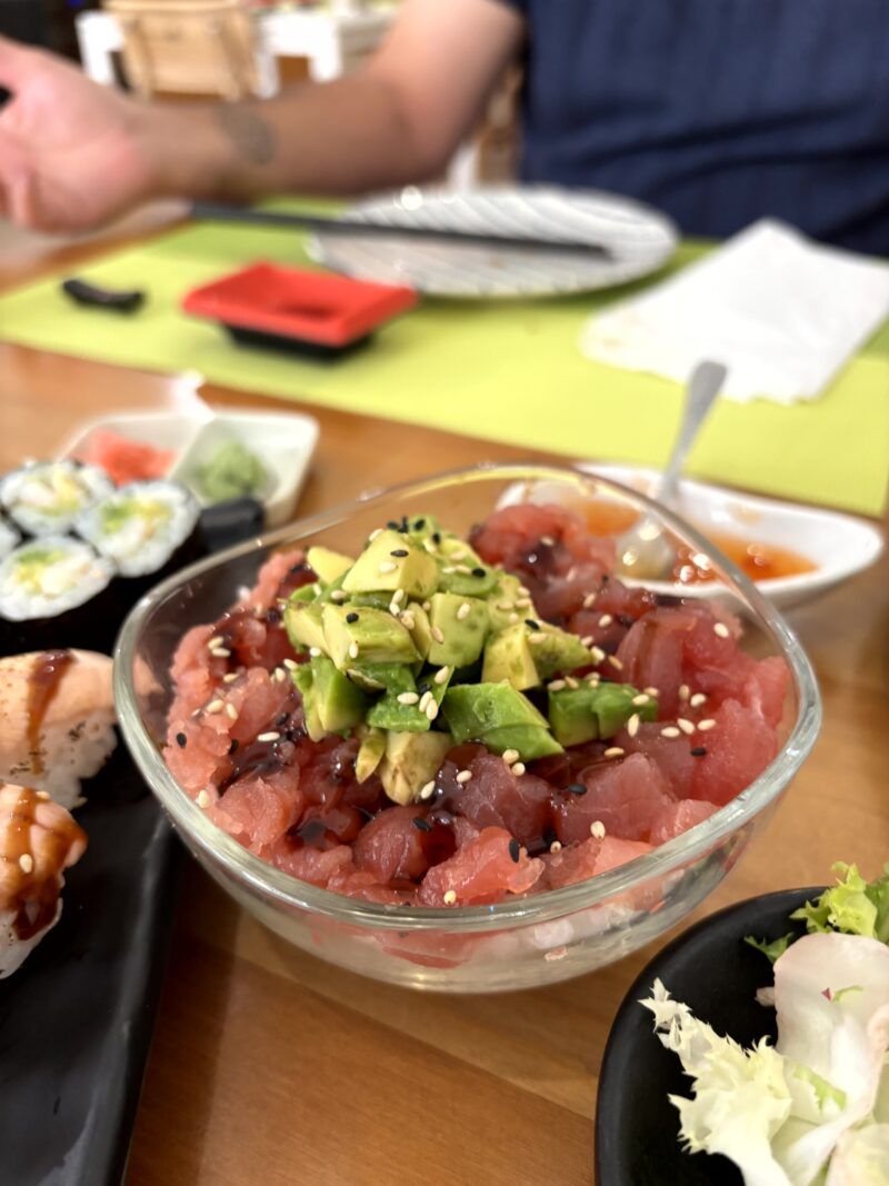 Chirashi de Atún Chirashi de Atún en el post de la Crítica Nagoya SUSHI