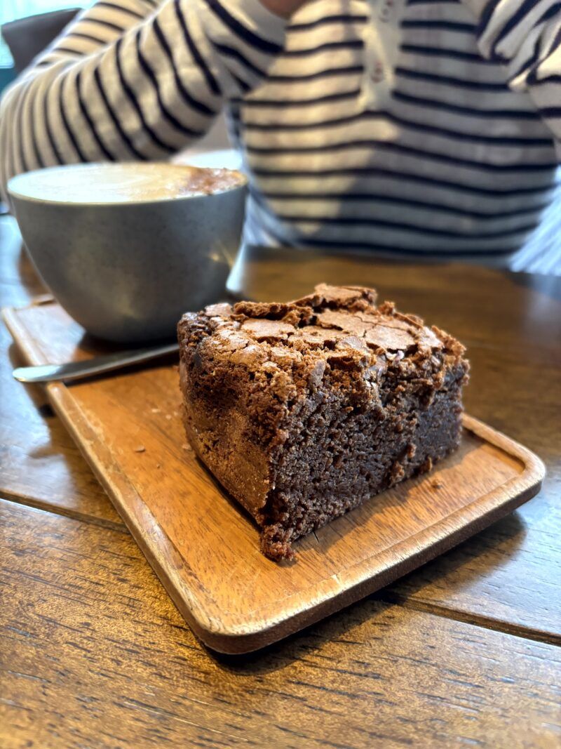 Brownie Brownie en el post de la Crítica The Arch - Cafe & Wine Bar