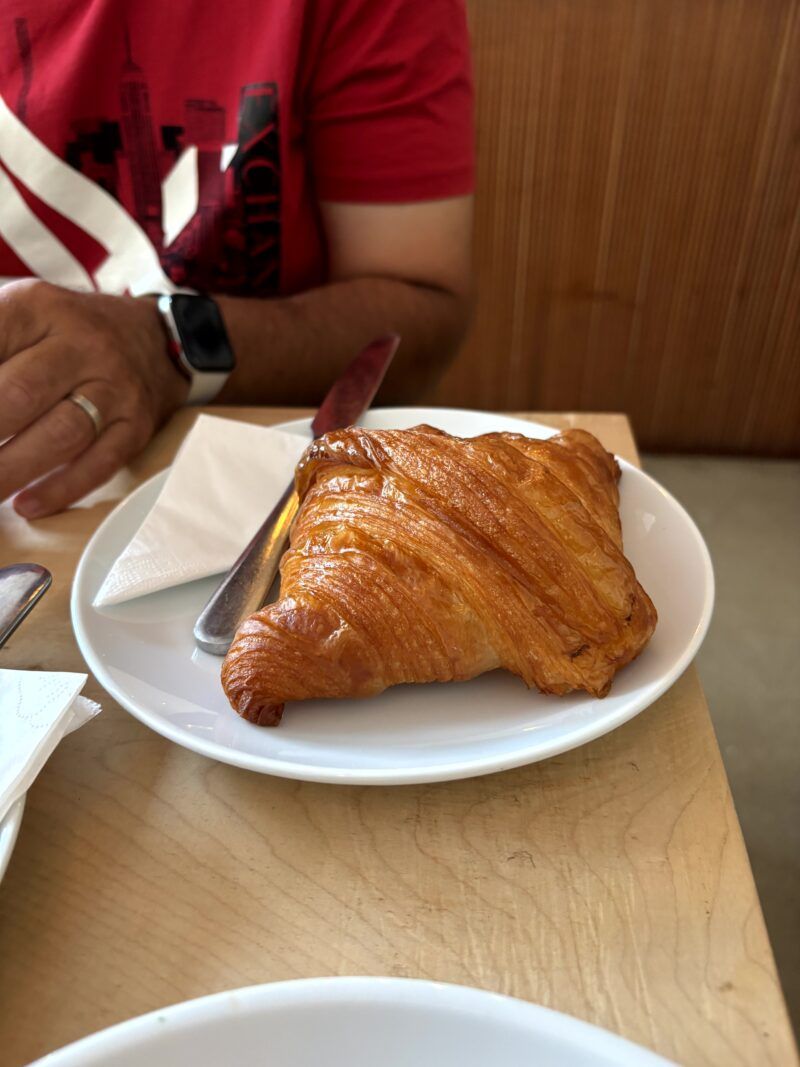 Plain Croissant Plain Croissant en el post de la Crítica TRAIT Coffee