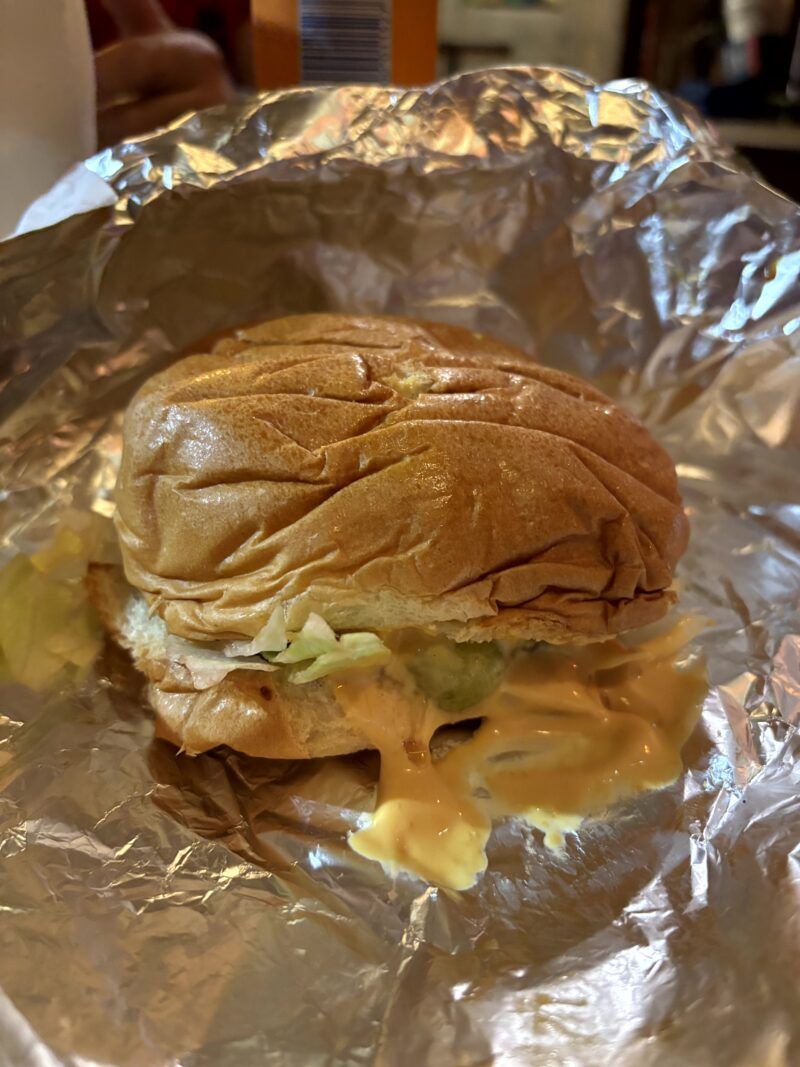 Hamburguesa El Patrón Hamburguesa El Patrón en el post de la Crítica Pablos