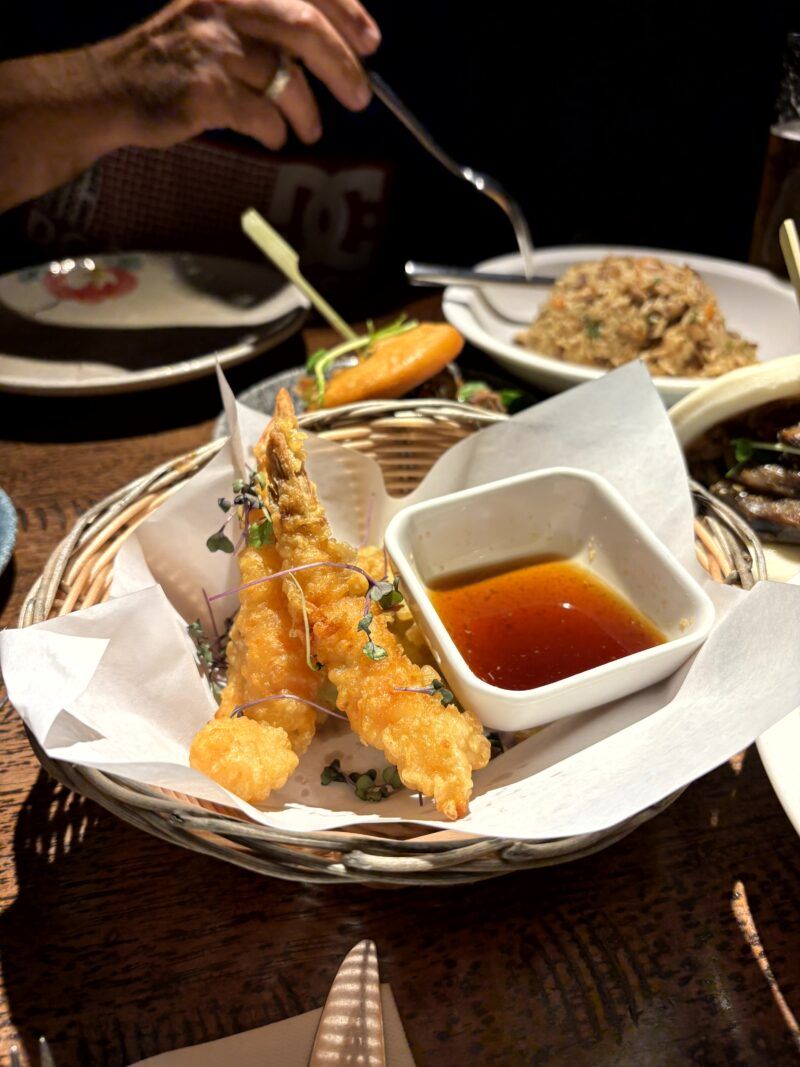 King Prawns & Avocado Tempura King Prawns & Avocado Tempura en el post de la Crítica Dumpling Library